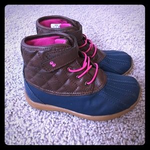 StrideRite Suprize duck boots size 8
